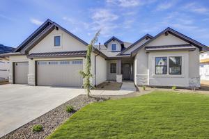 Shadow Creek New Home in Star, ID
