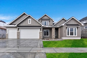 2,701sf New Home in Eagle, ID